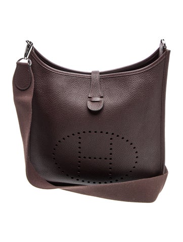 Clemence Evelyne III 29