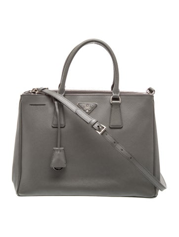Saffiano Leather Galleria Double Zip Medium