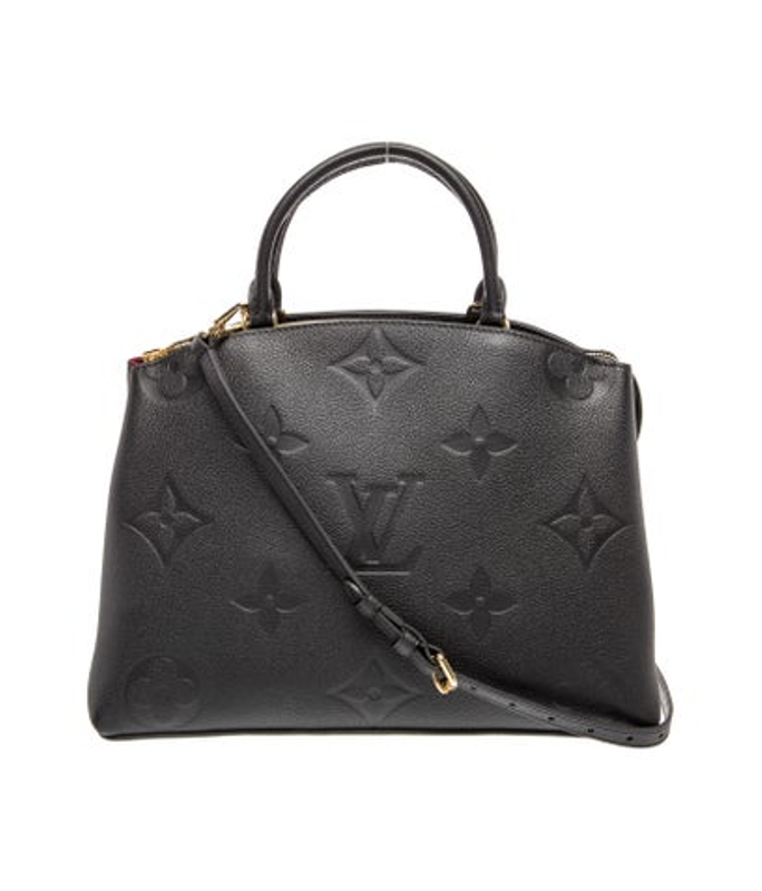 Louis Vuitton Vuitton Monogram Giant Grand Palais