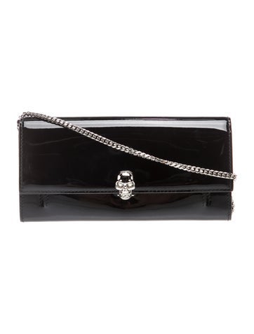 Skull Clutch