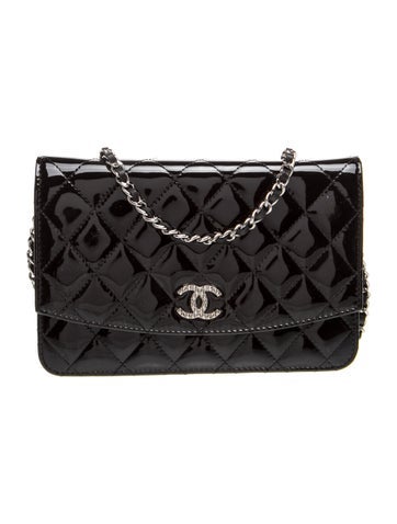 Patent Leather Brilliant Wallet On Chain