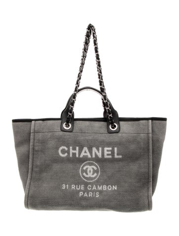 Medium Deauville Shopping Tote