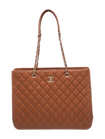 Classic Timeless Shopping Tote