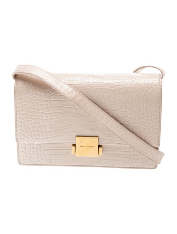 Embossed Leather Bellechasse