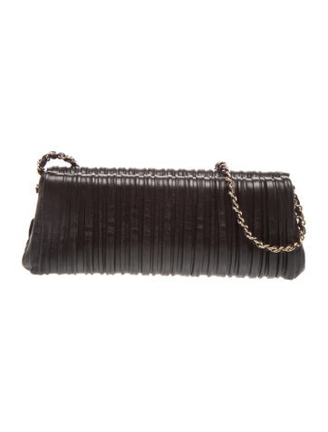 Pleated Clutch w/ Chain