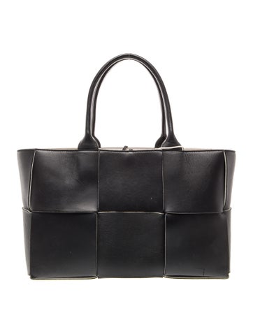 Bottega Veneta Intrecciato Arco