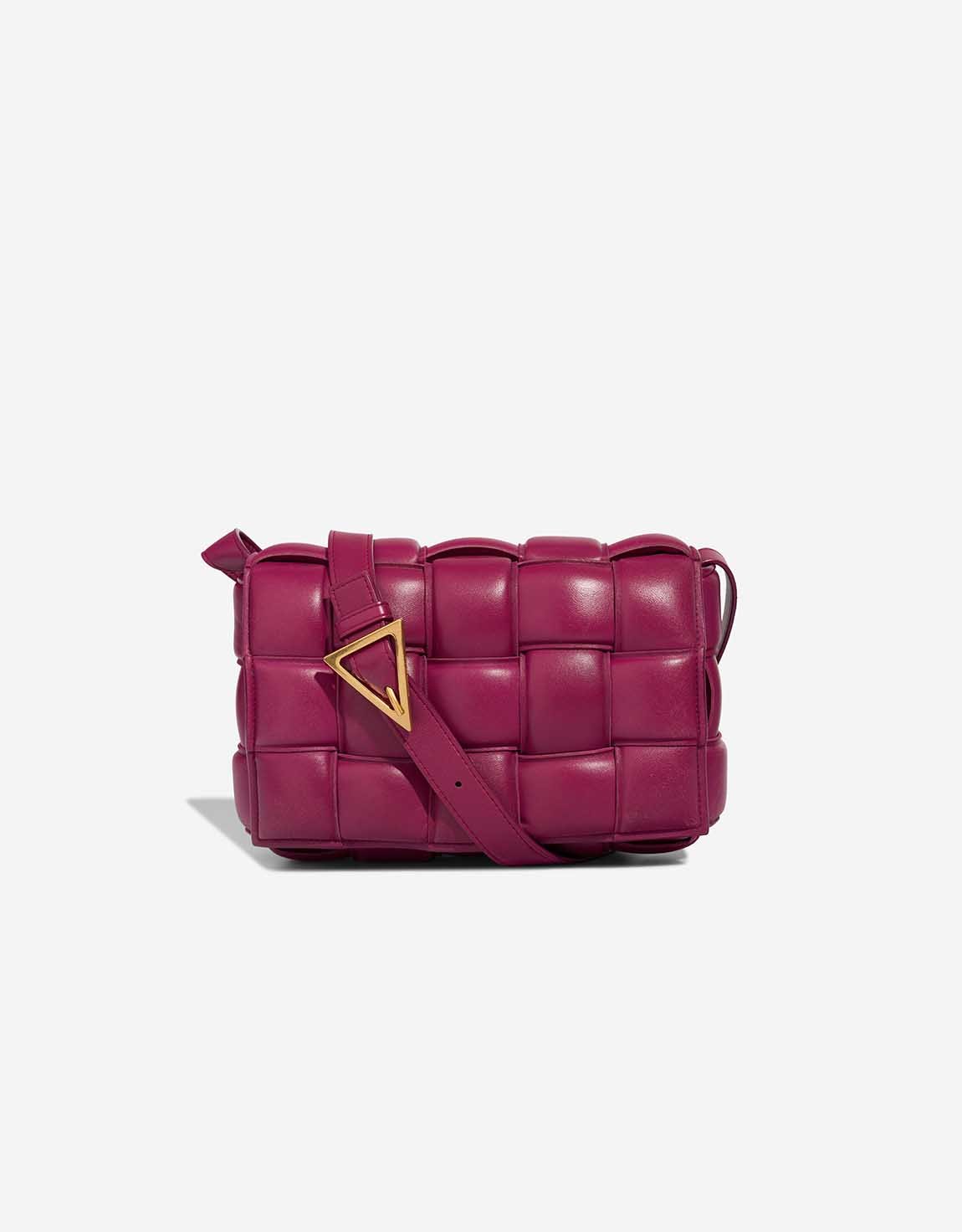 Bottega Veneta 
		Cassette Lamb Raspberry    