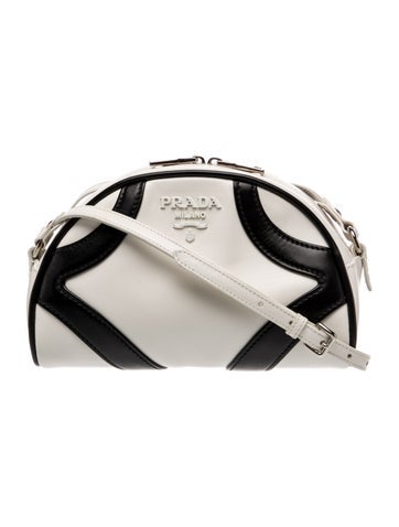 Signature Minaudière