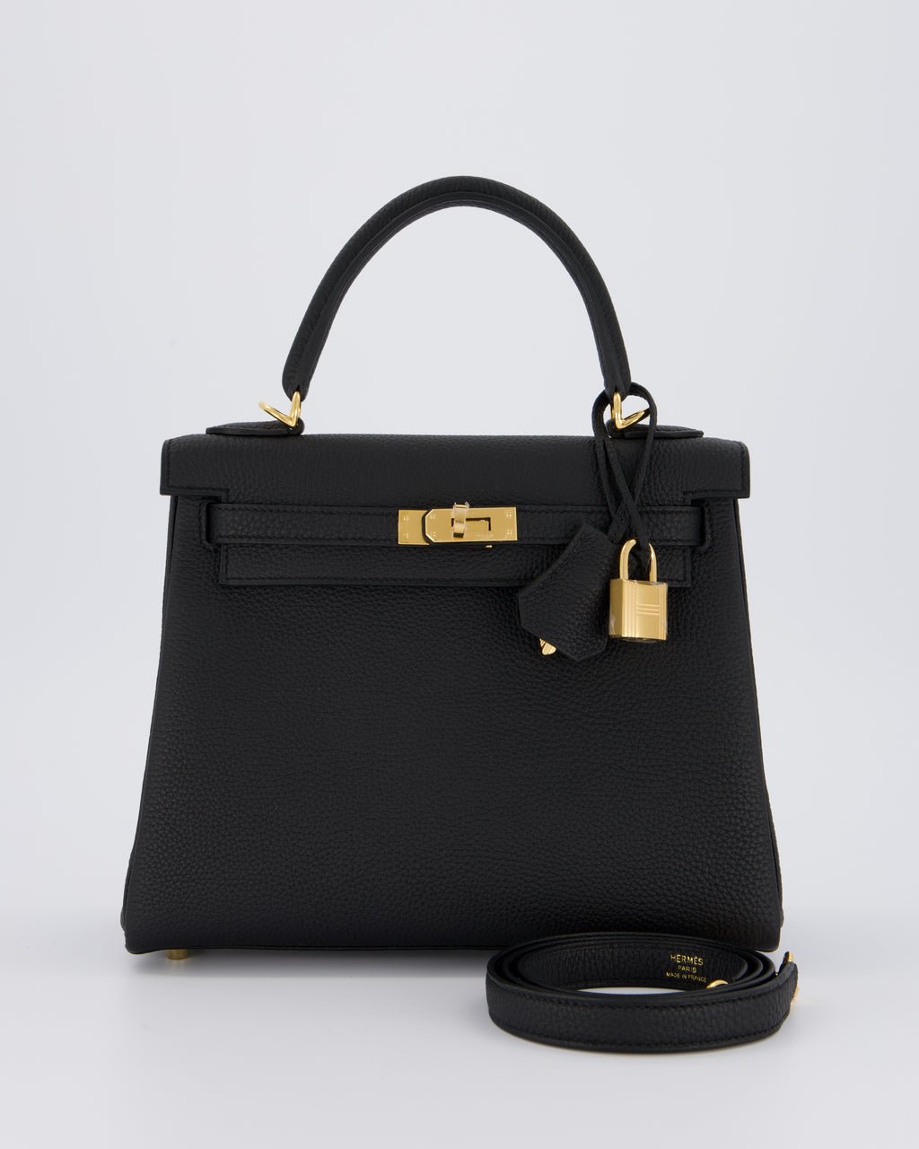 Hermès Kelly 25 Retourne Bag in Noir Togo Leather with Gold Hardware
