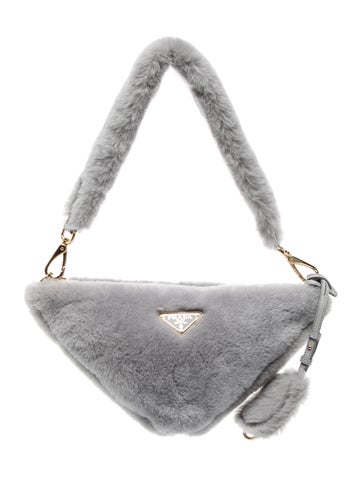 Shearling Triangle