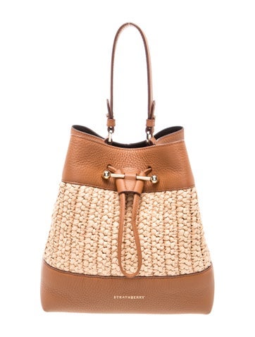 Raffia Bucket Bag
