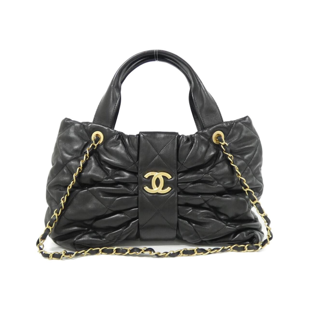 Chanel AS5851 bag