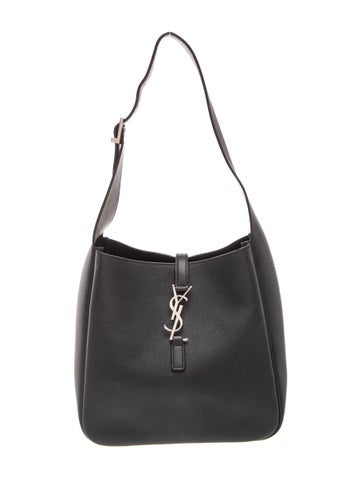 Leather Le 5 à 7 2024