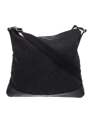 GG Canvas Messenger Bag