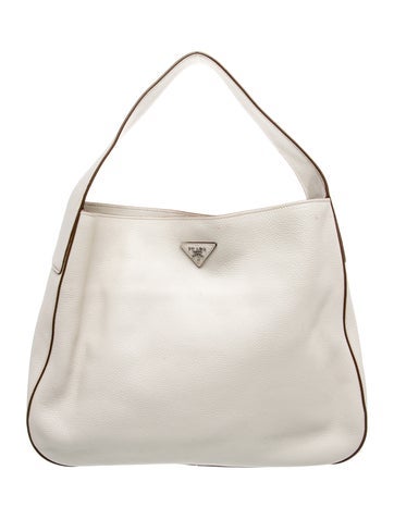 Signature Shoulder Bag