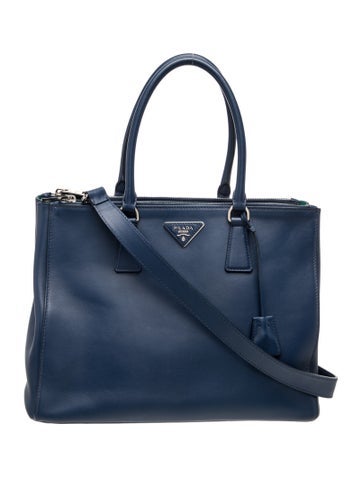 Saffiano Leather Galleria bag Medium