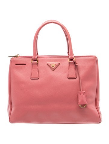 Saffiano Lux Leather Galleria Double Zip
