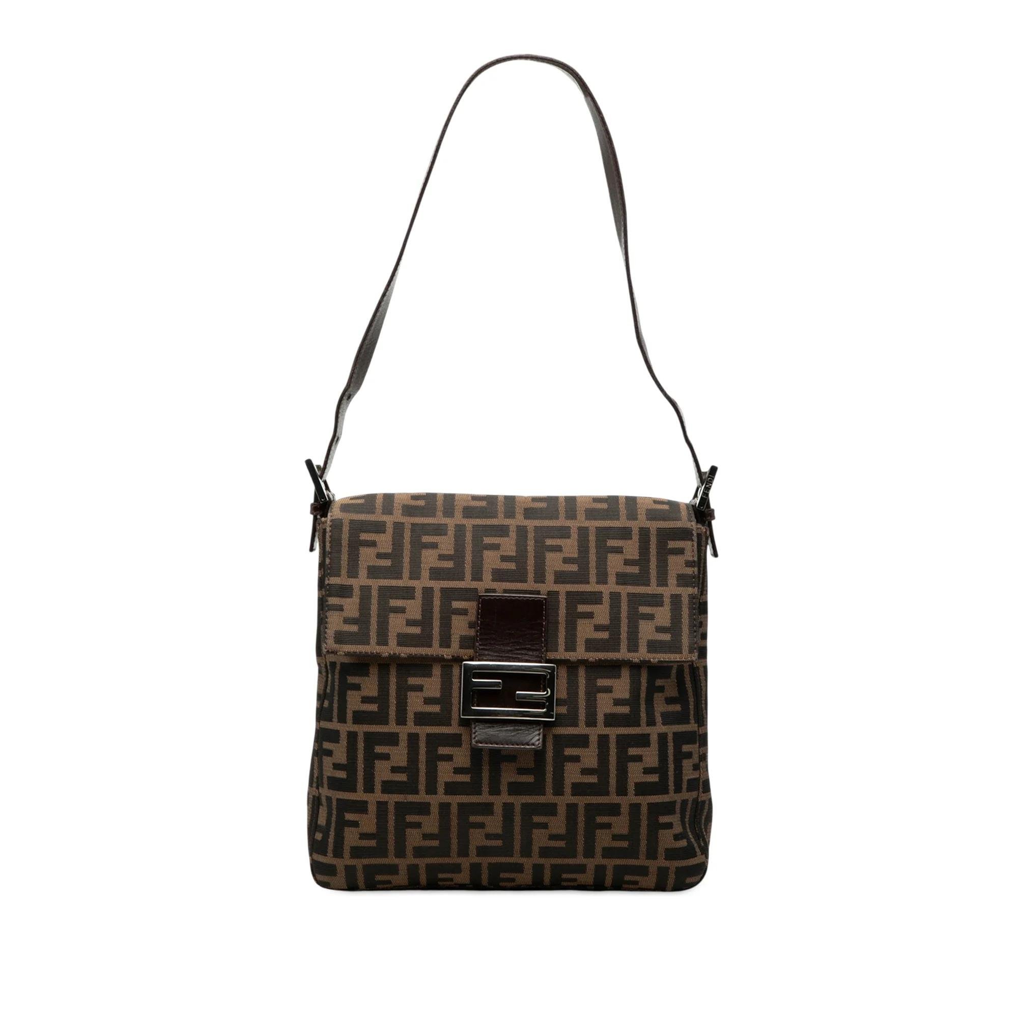 Pocket leather handbag