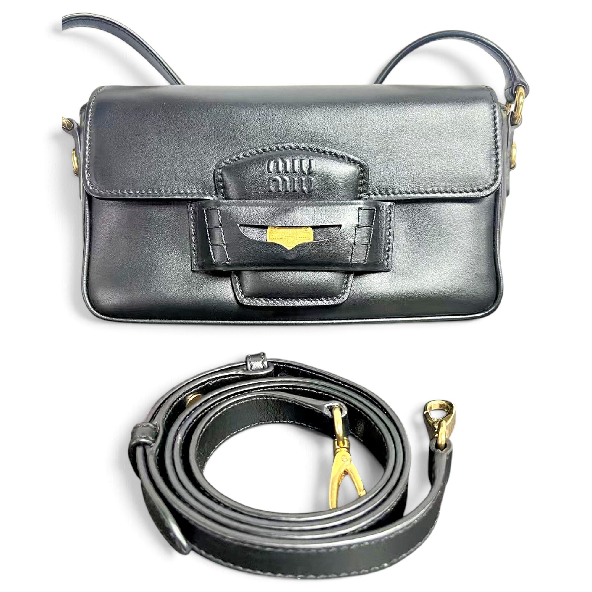 Leather handbag