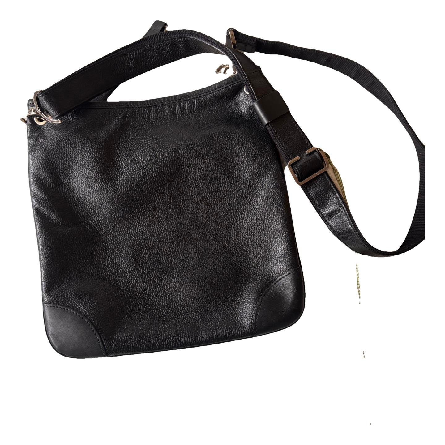 Longchamp Leather clutch bag