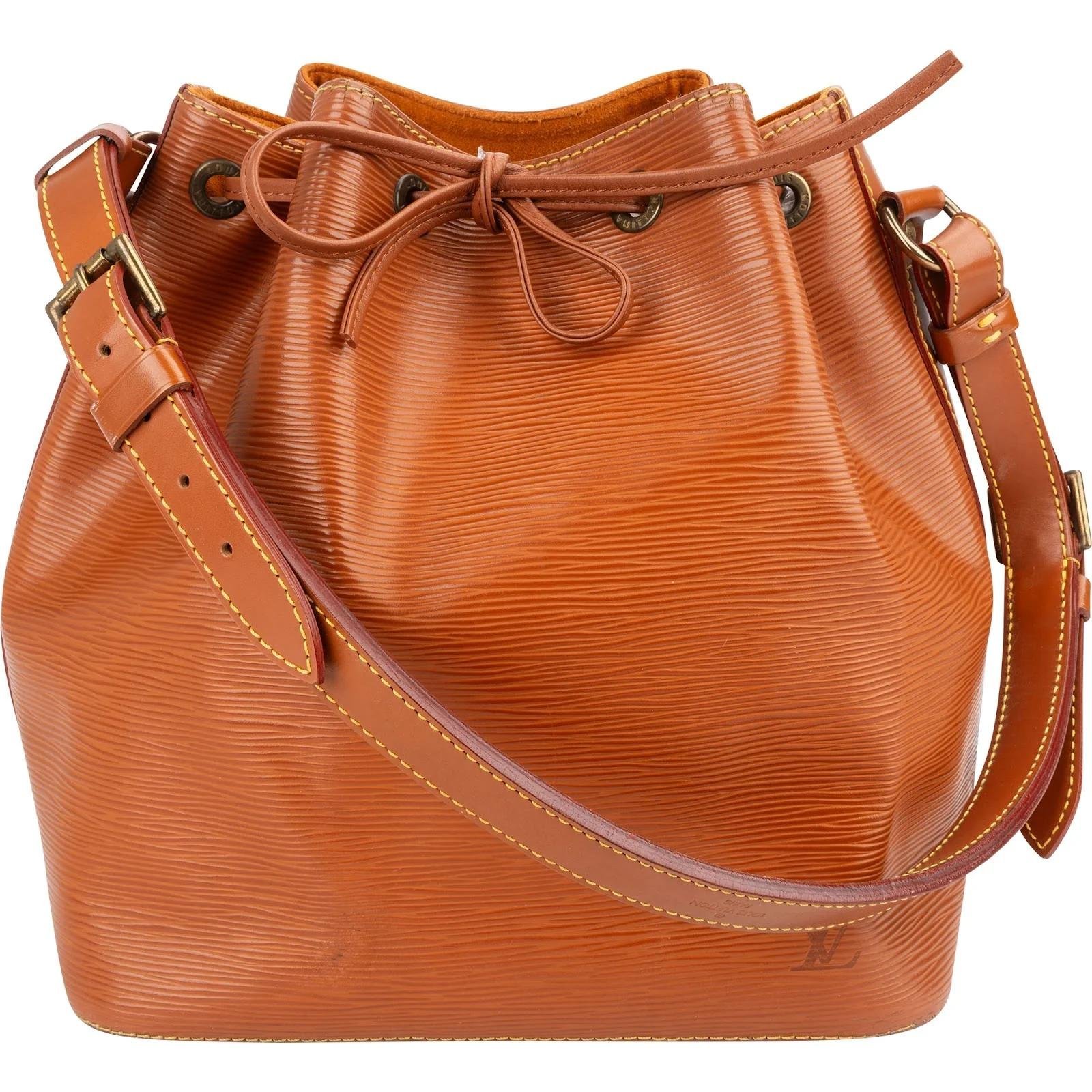 Noé leather handbag