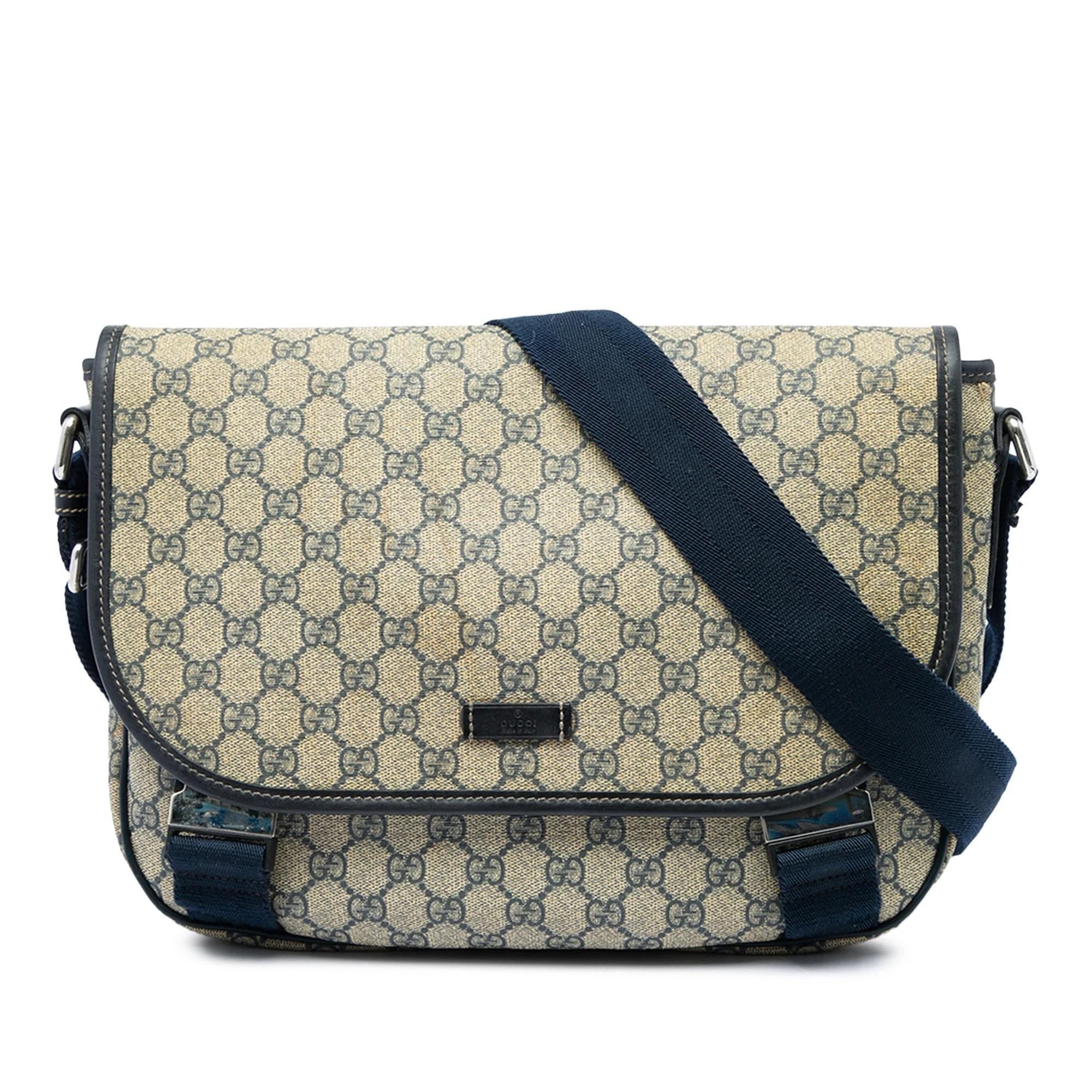 Gucci B leather handbag