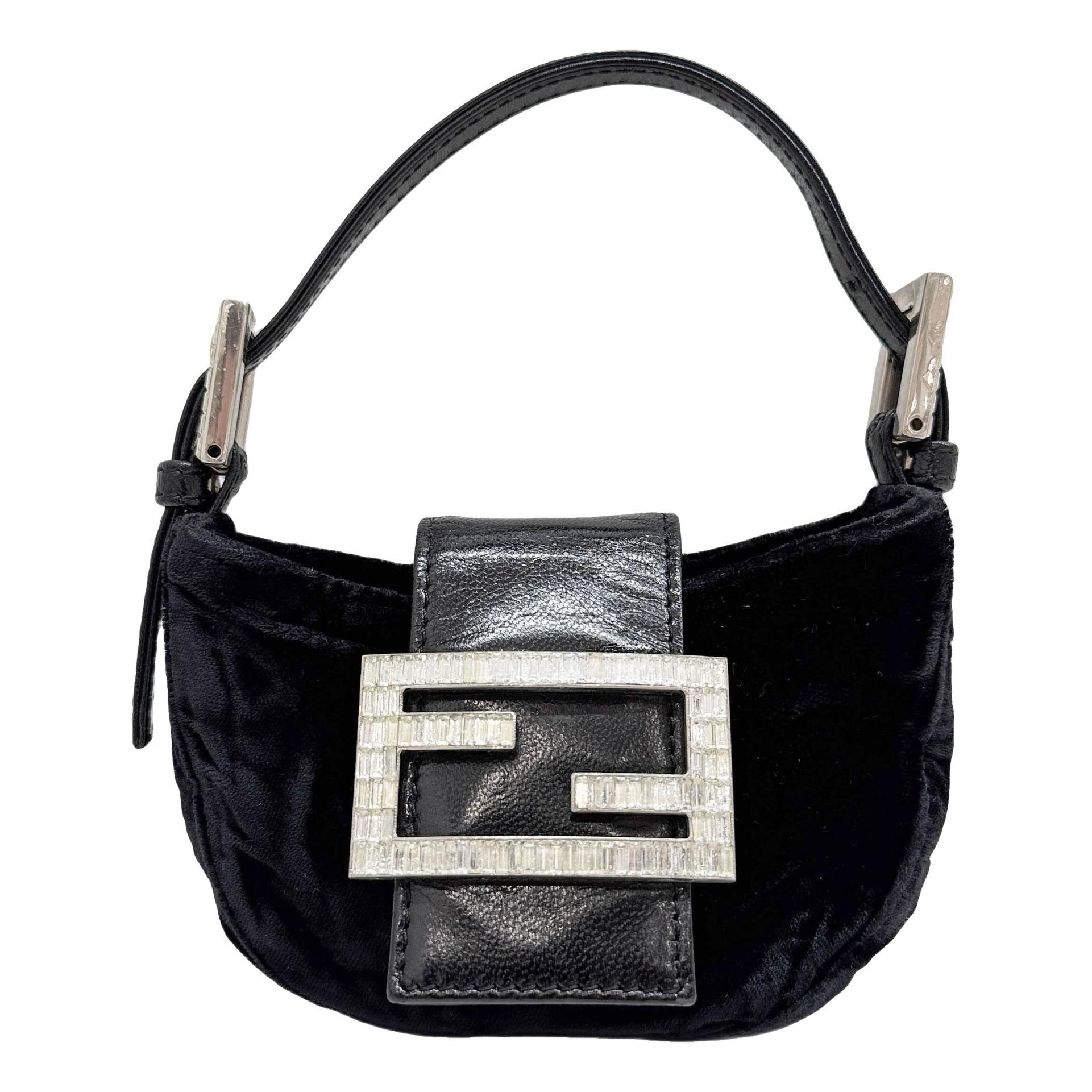 Croissant Vintage velvet handbag