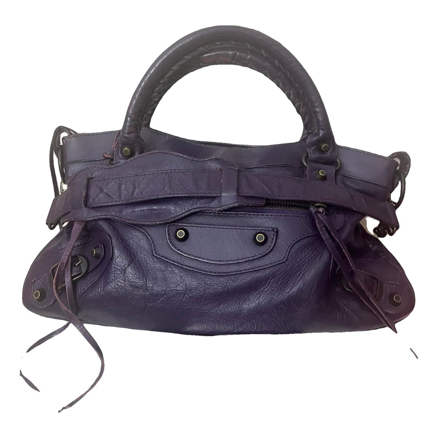 City leather handbag