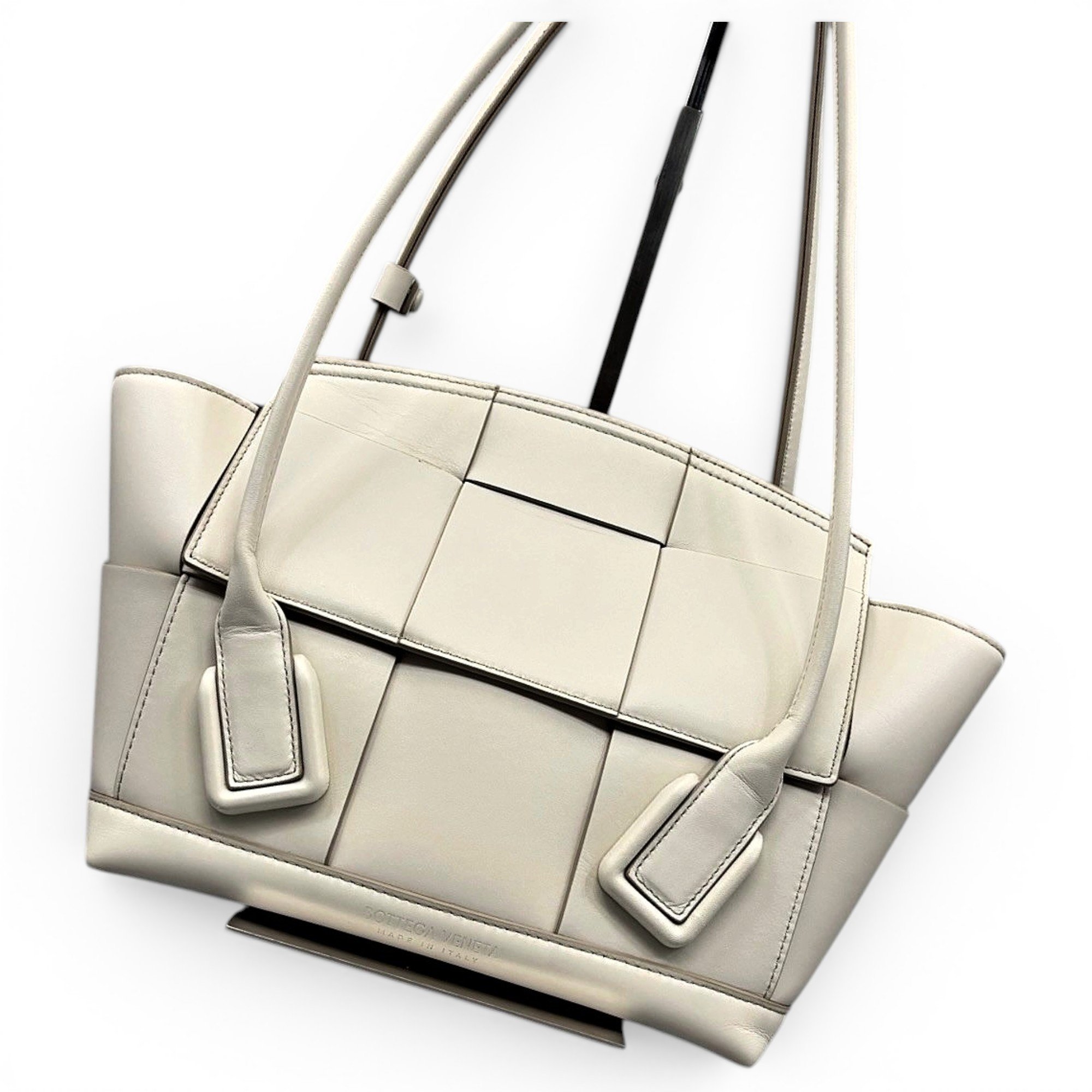 Arco leather handbag