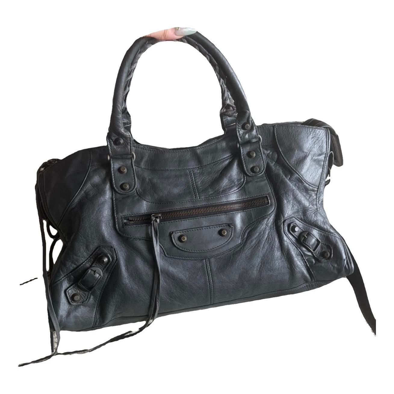 City leather handbag
