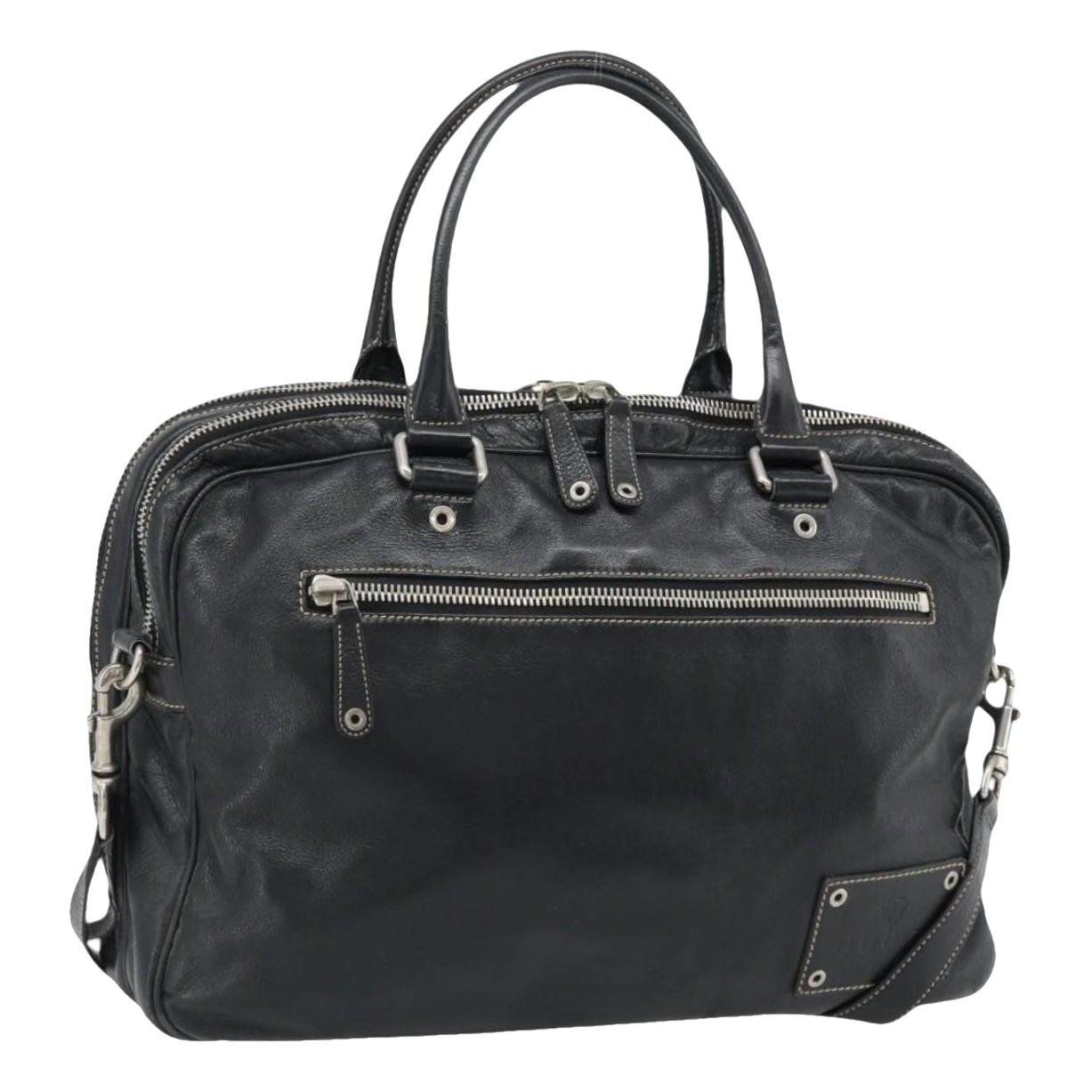 Leather handbag