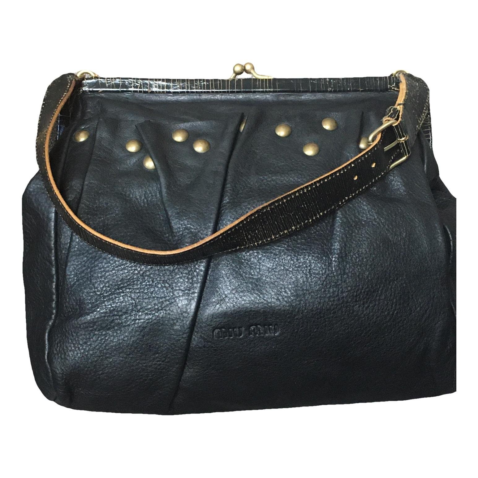 Leather handbag