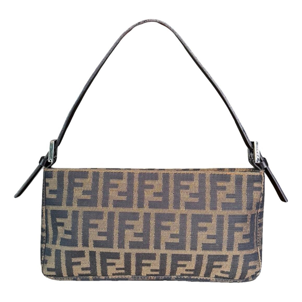 Baguette cloth handbag