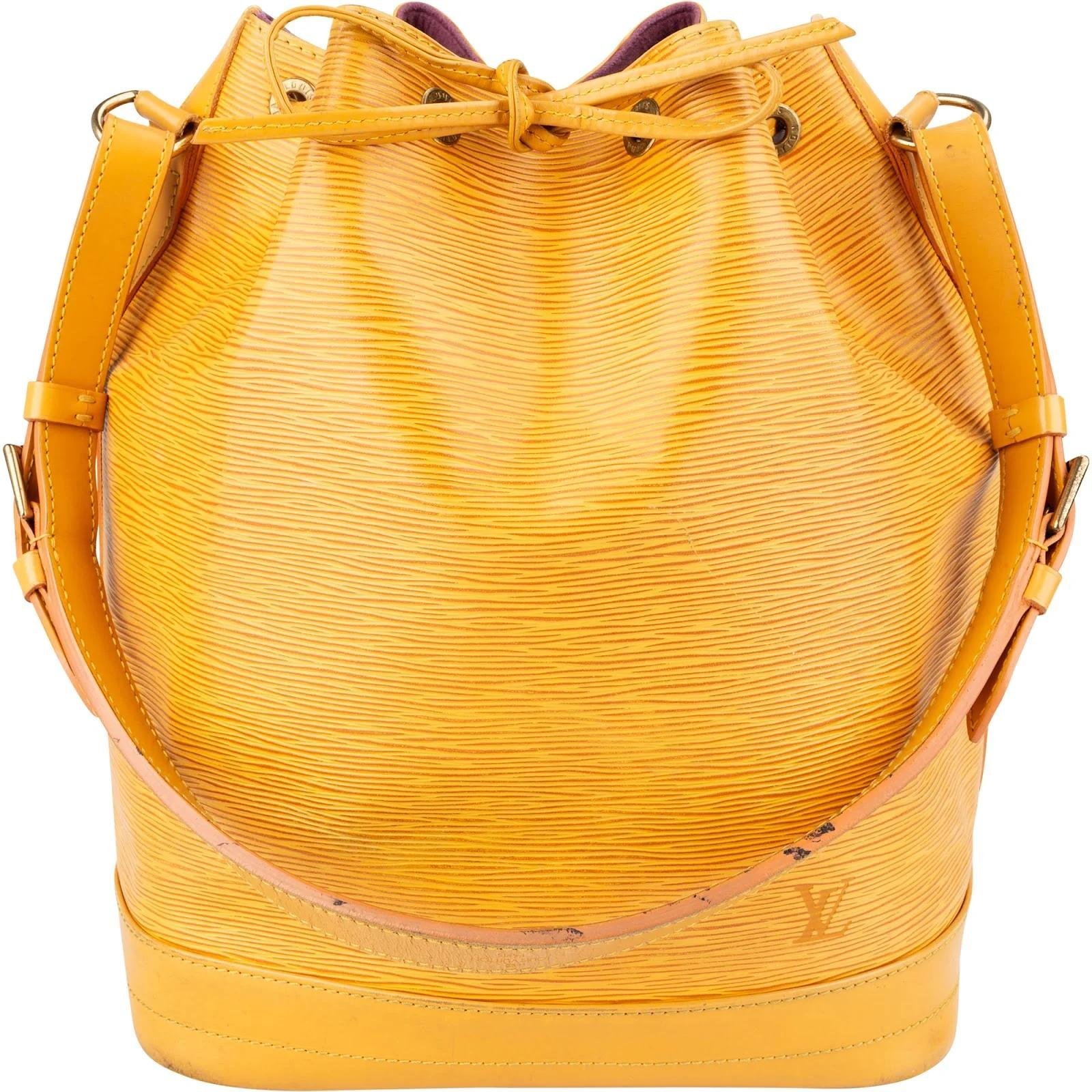 Noé leather handbag