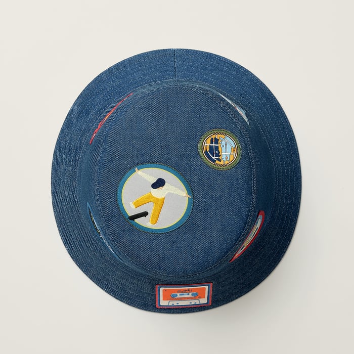 Bleu Jean Fred Punk H Bucket Hat