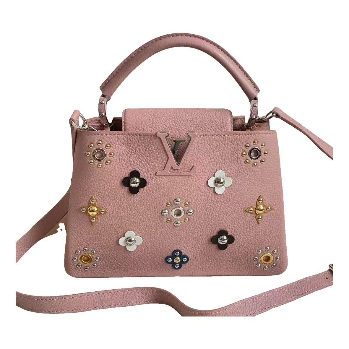 Capucines leather handbag