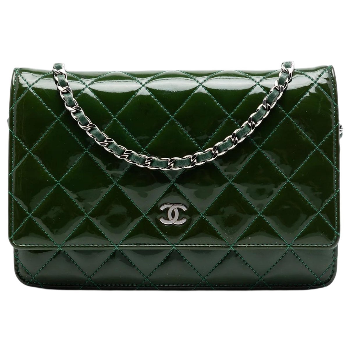 Wallet On Chain leather crossbody bag