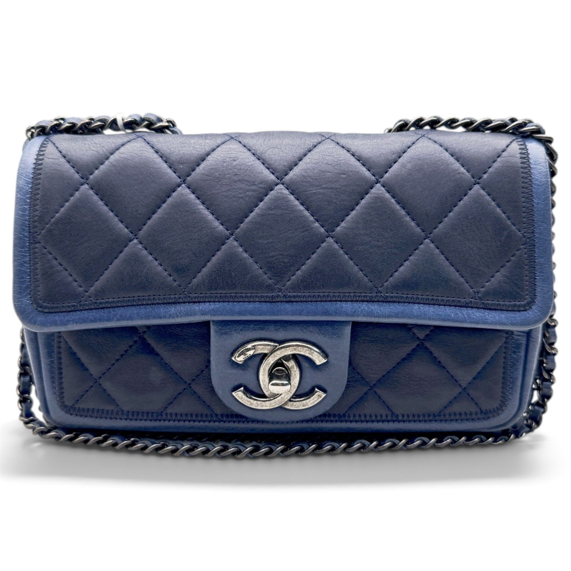Timeless/Classique leather crossbody bag