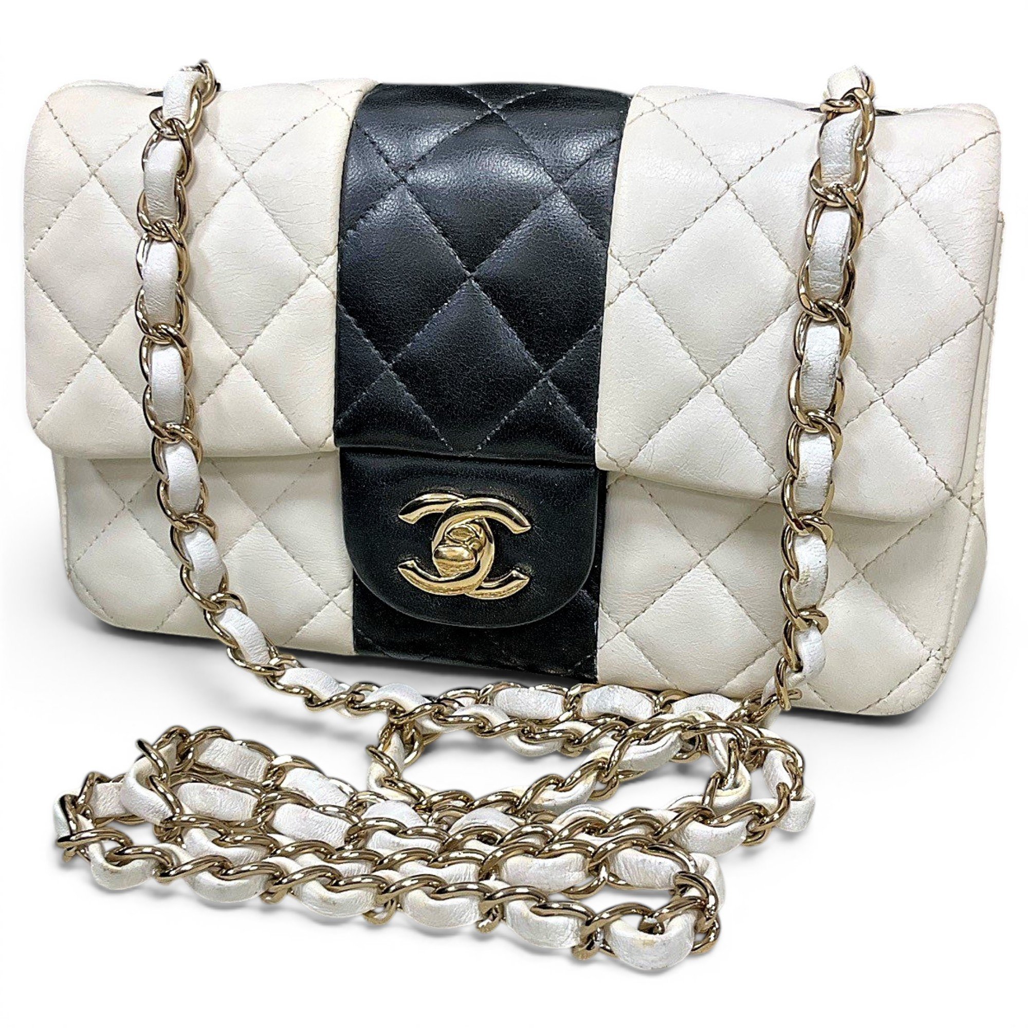 Timeless/Classique leather crossbody bag