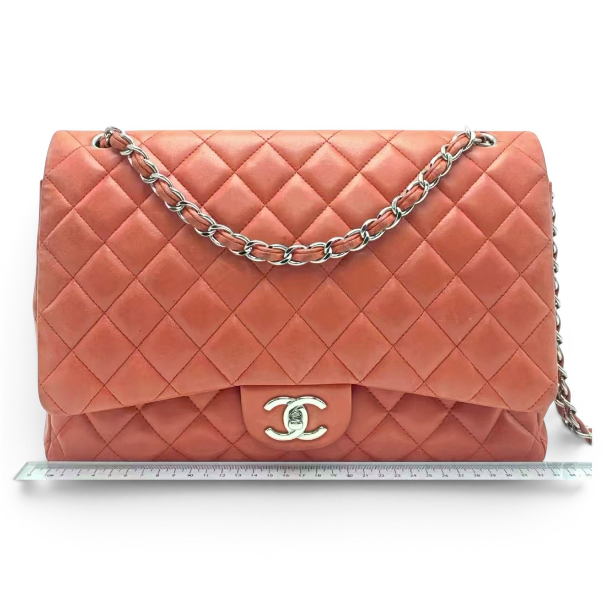Timeless/Classique leather handbag