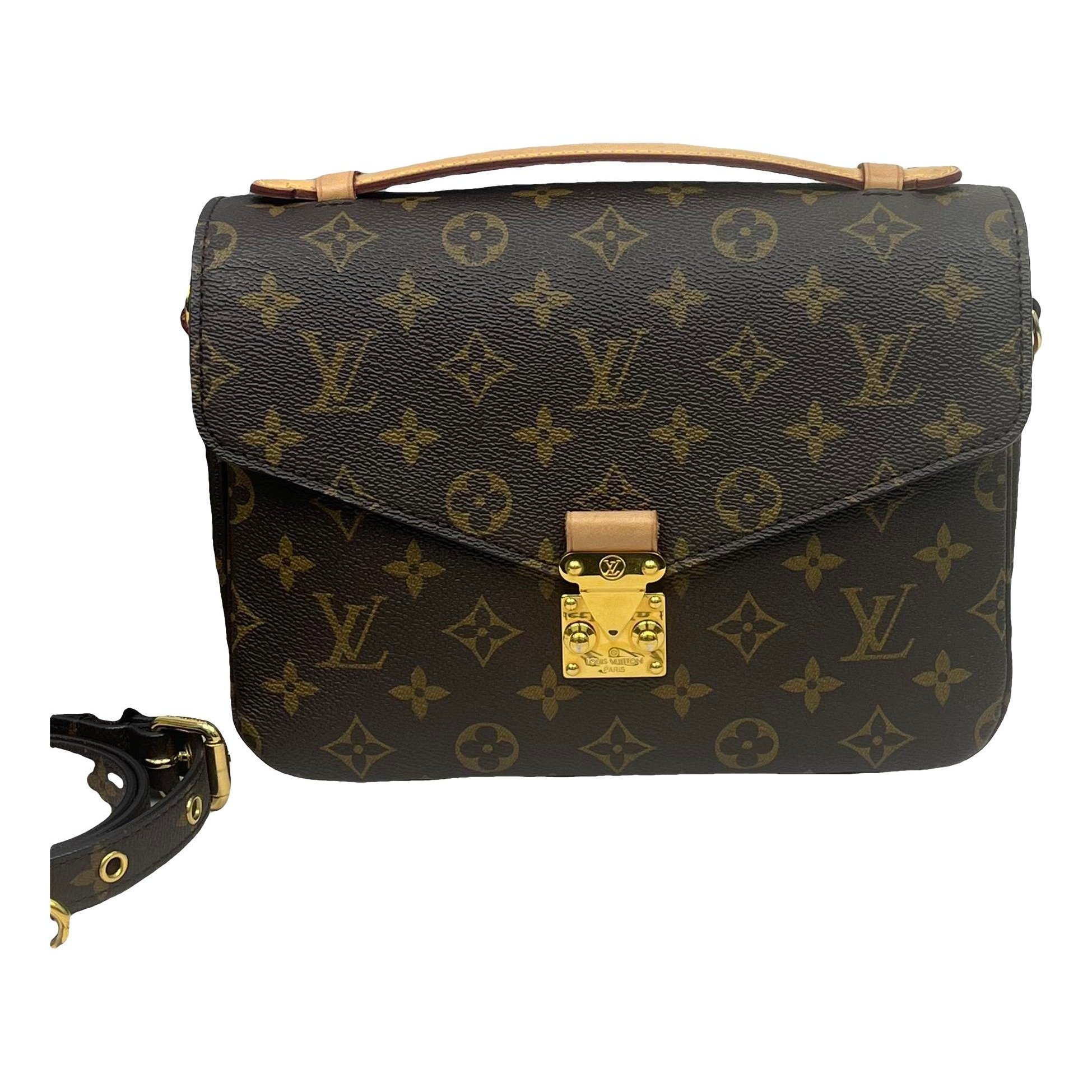 Metis leather handbag