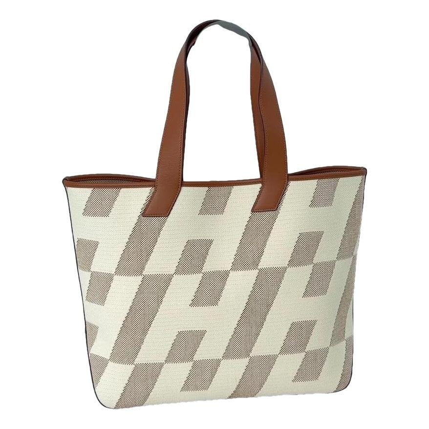 Leather tote