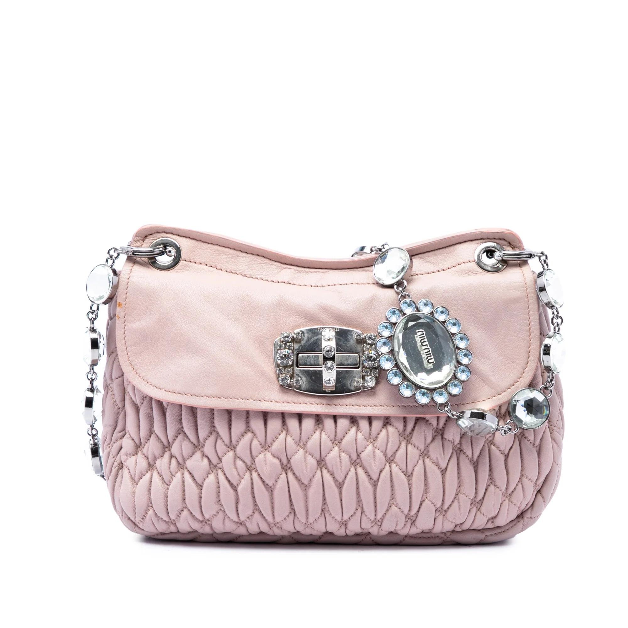 Matelassé leather handbag