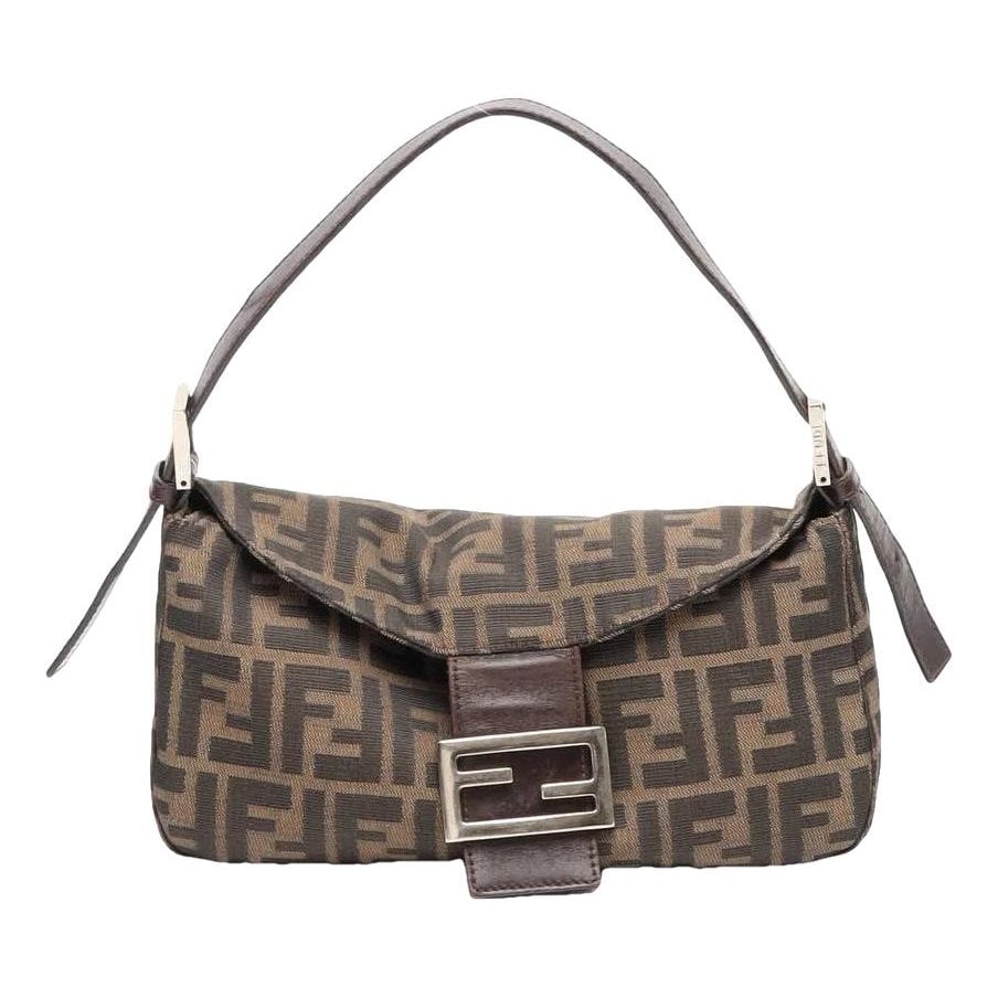 Baguette leather handbag
