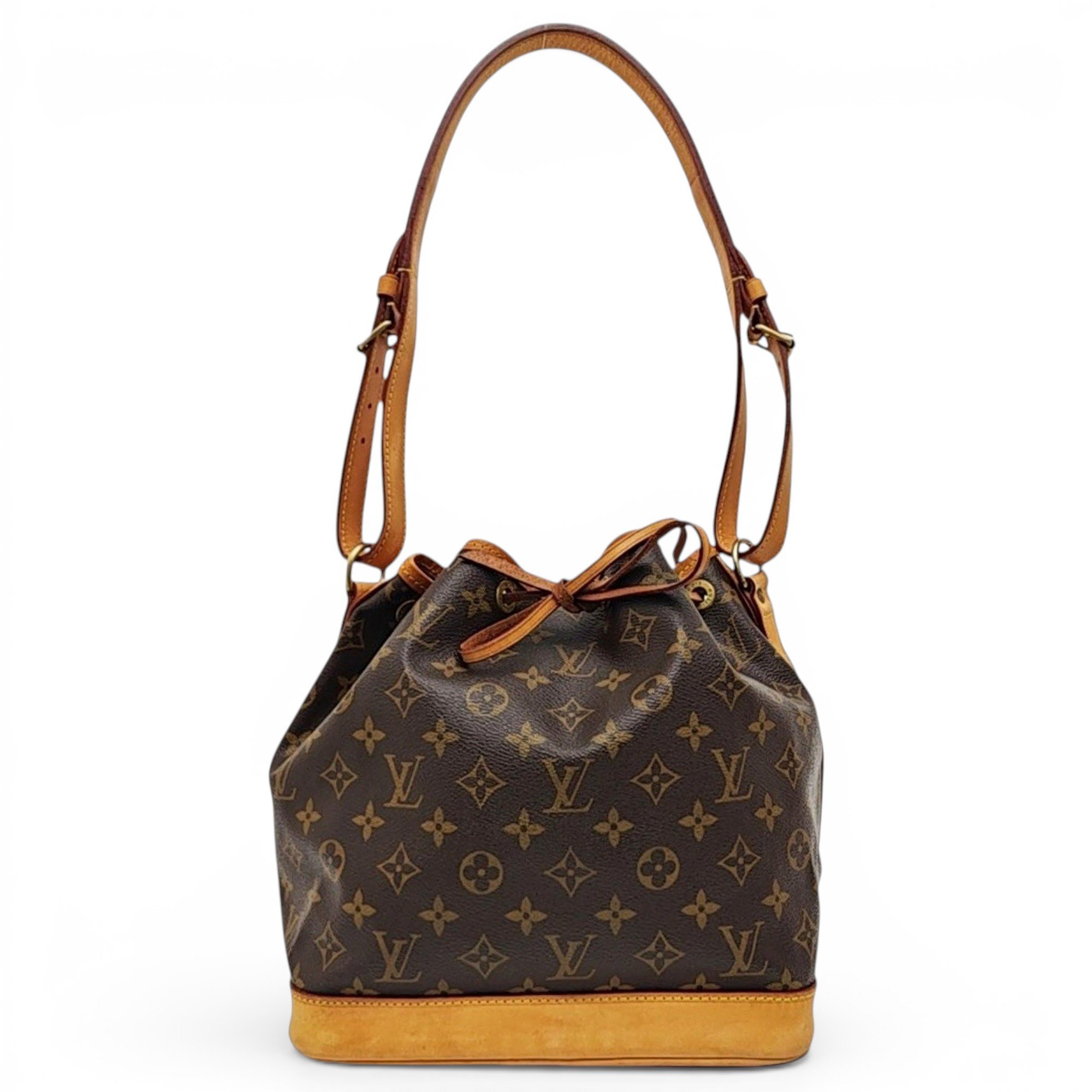 Nano Noé leather handbag