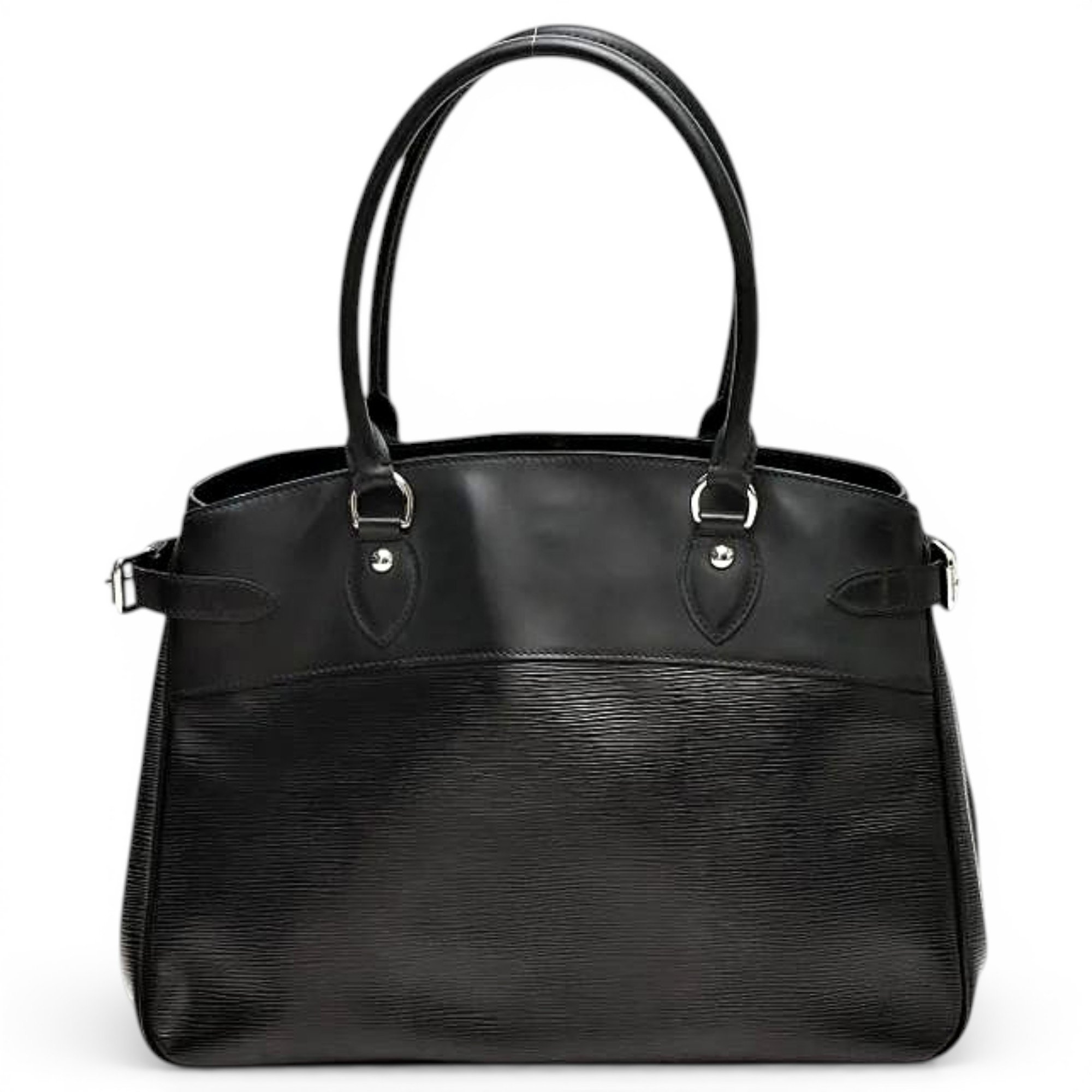 Passy leather handbag