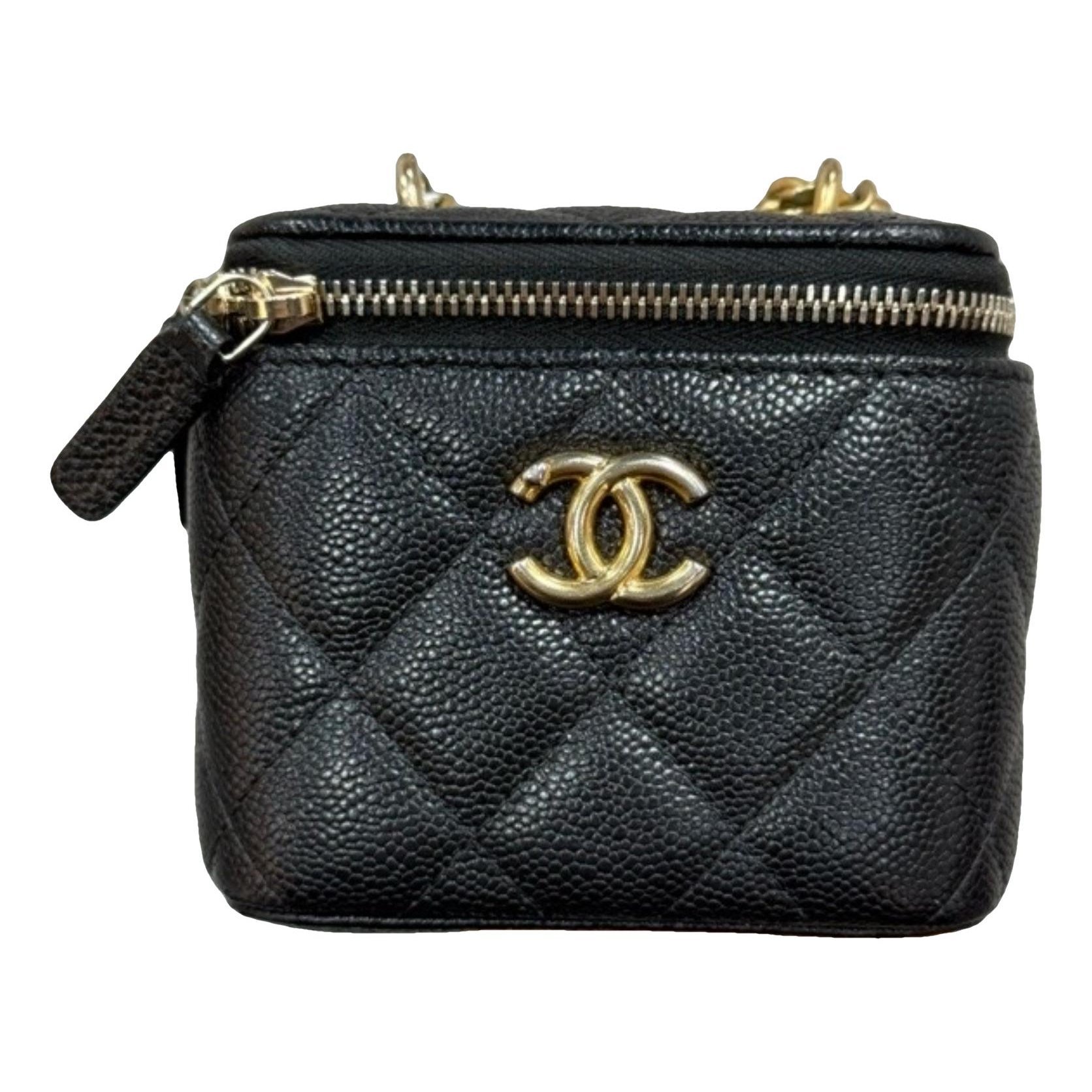 Trendy CC Vanity leather handbag