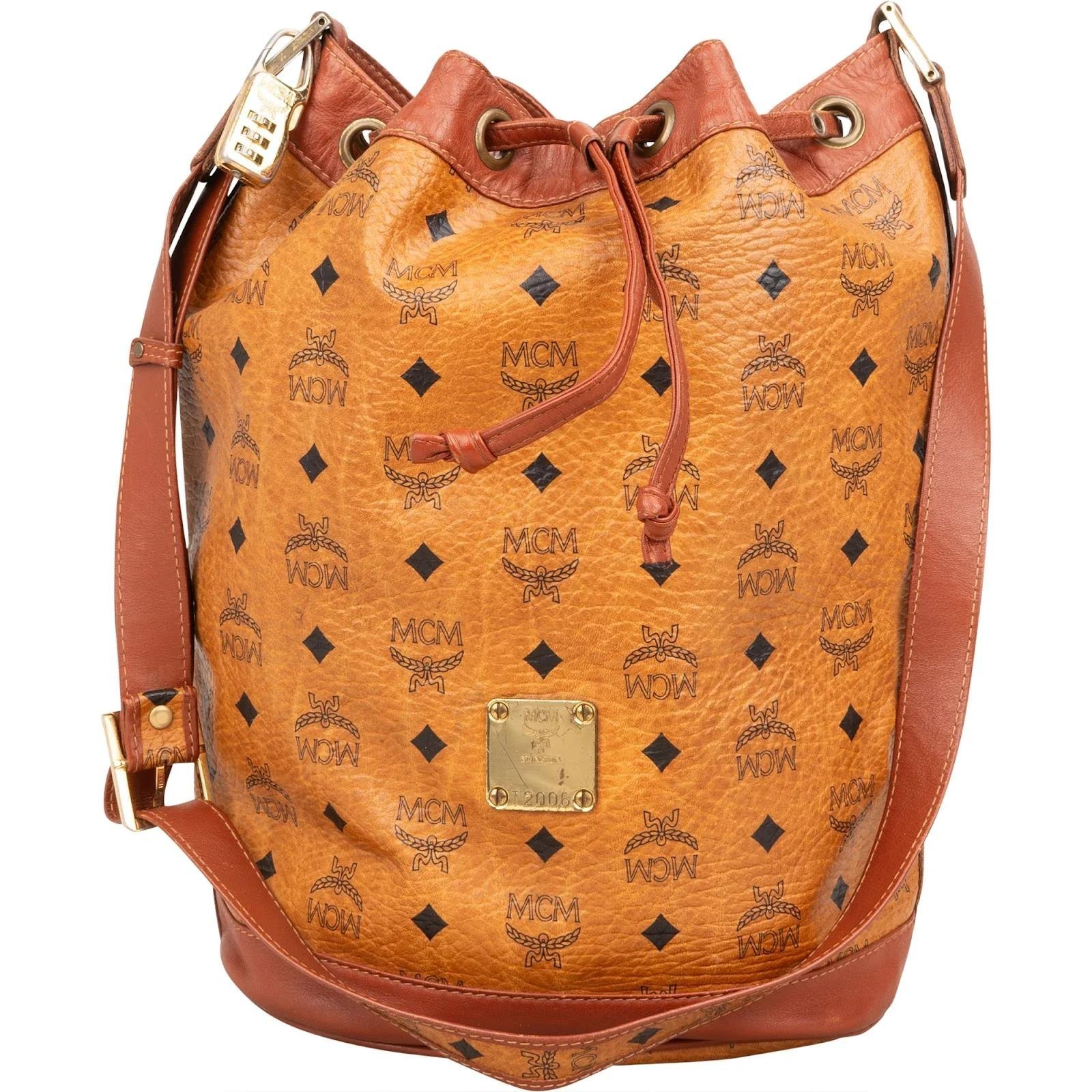 Heritage Drawstring leather crossbody bag
