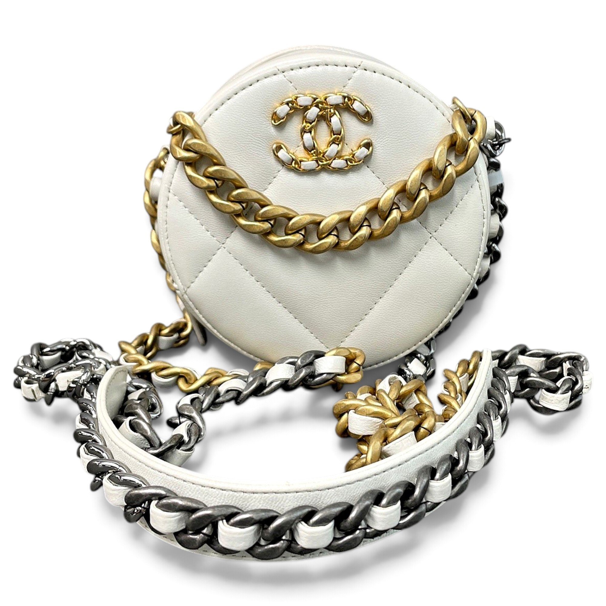 Chanel 19 leather handbag