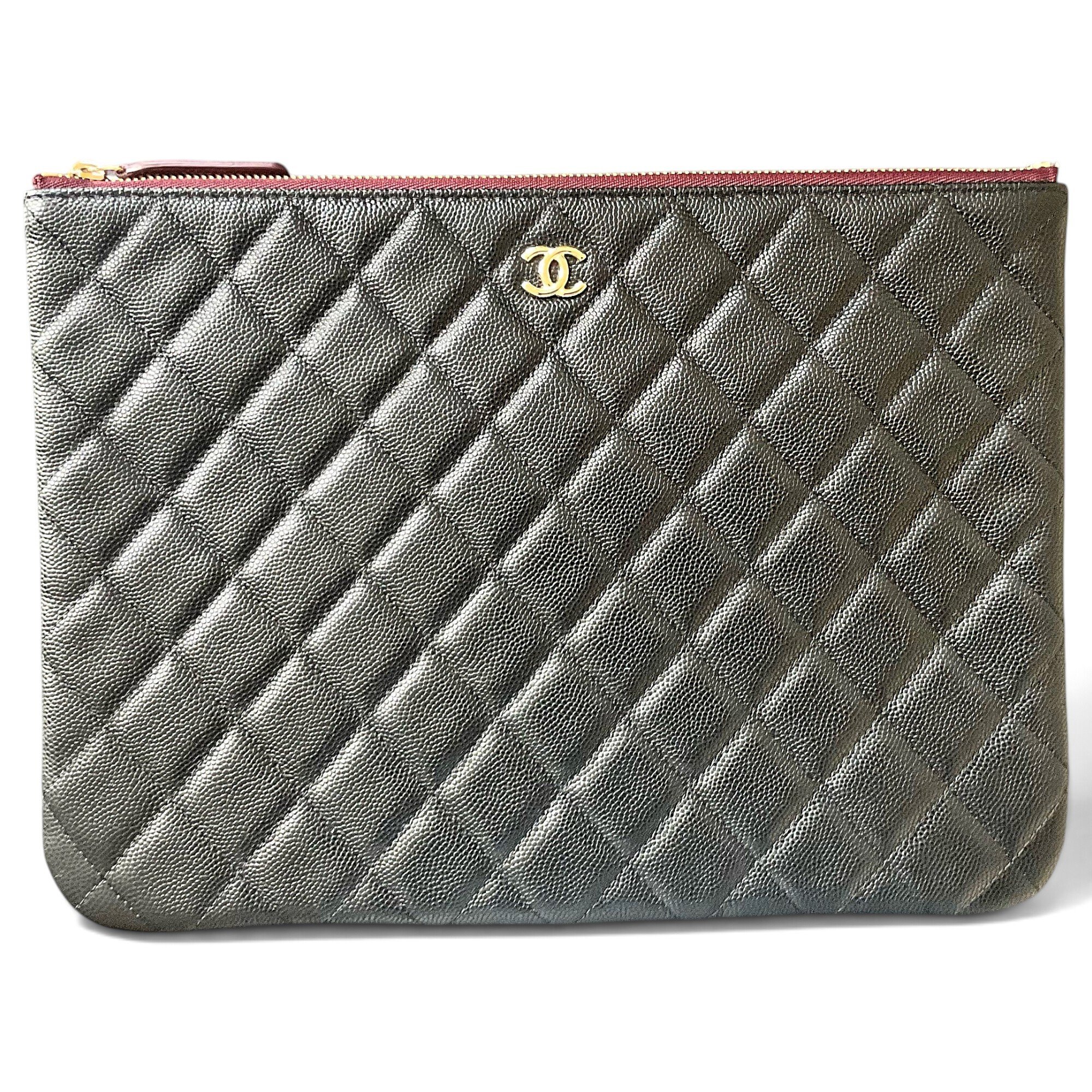 Timeless/Classique leather clutch bag